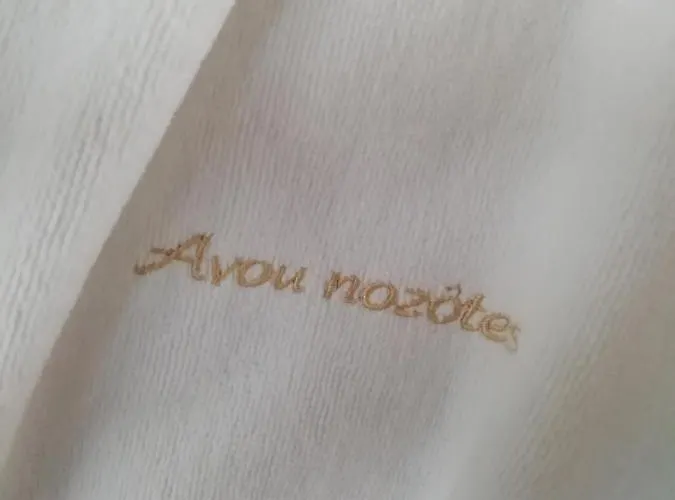 Avou Nozotes Bed & Breakfast